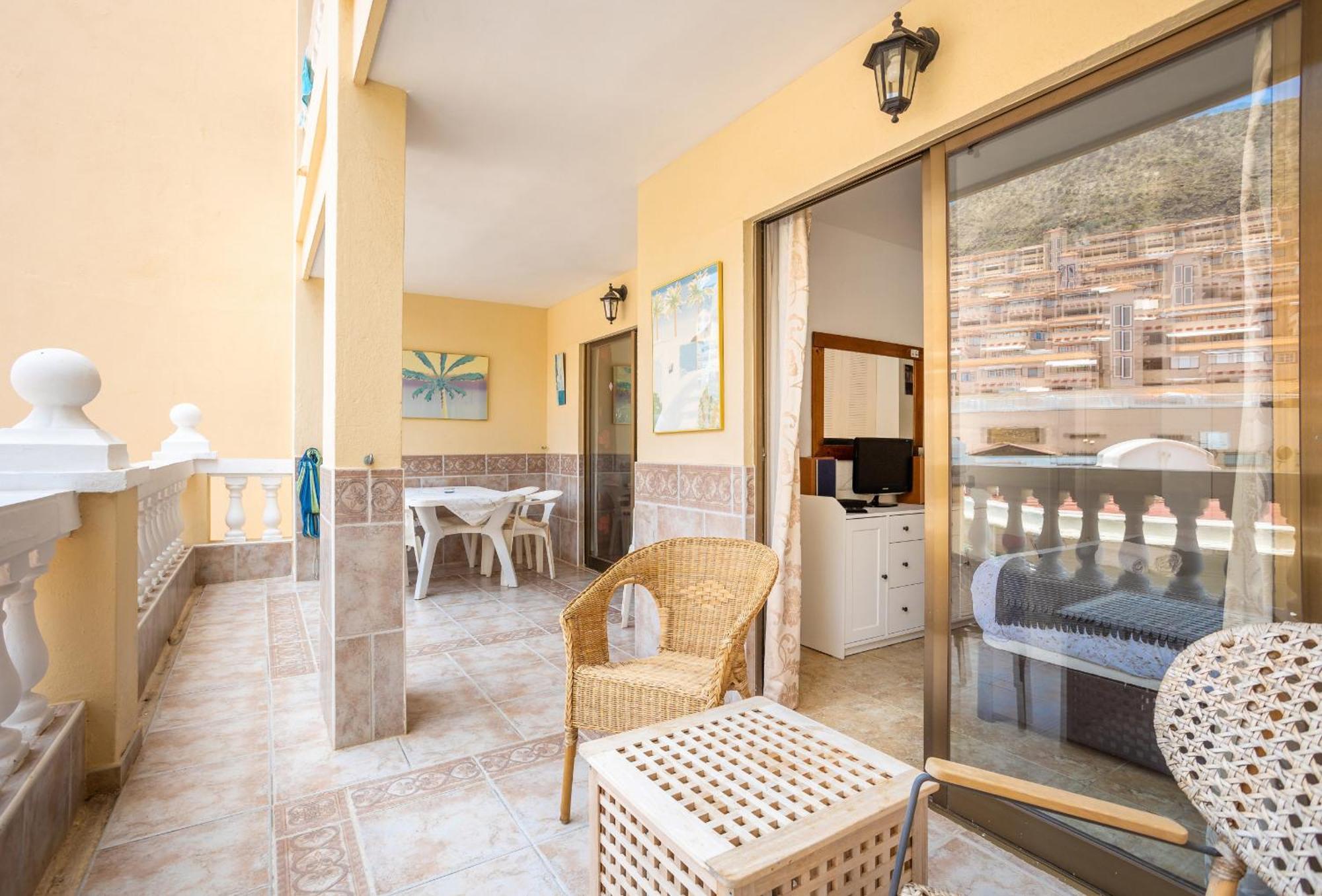 Castle Harbour Melanie'S Apartment By Lovetenerife 洛斯克里斯蒂亚诺斯 外观 照片